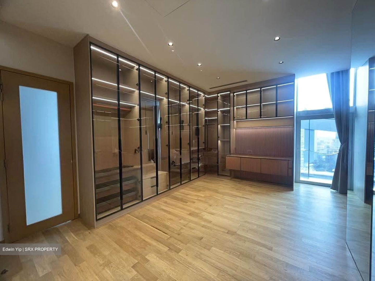 Marina Bay Residences (D1), Condominium #629378321